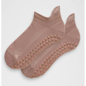 Lululemon Find Your Balance Grip Tab Socks Updated, Twilight Rose, Size M